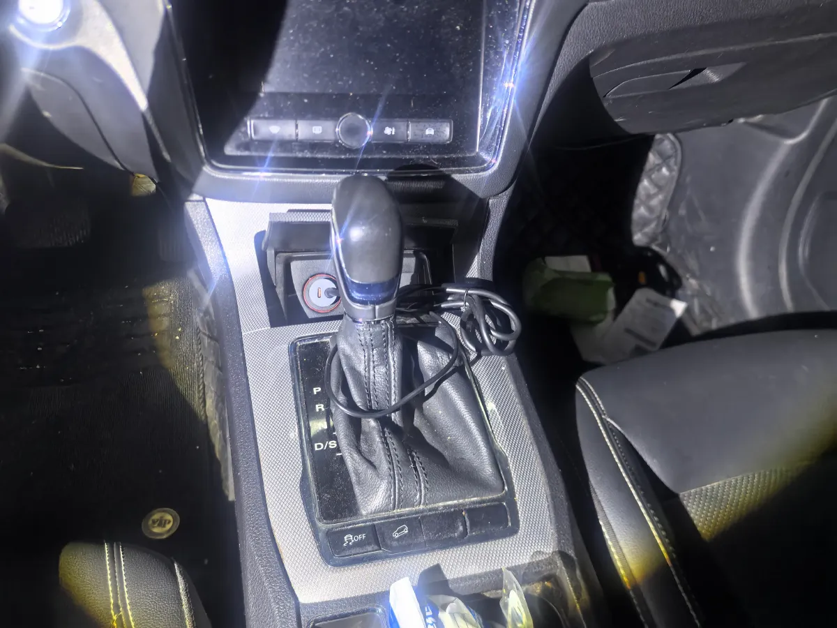 2020 Roewe RX5 1.5T 169HP L4 7DCT,autocango,china used car exporter,china ev exporter,chinese used car exporter,chinese used ev exporter