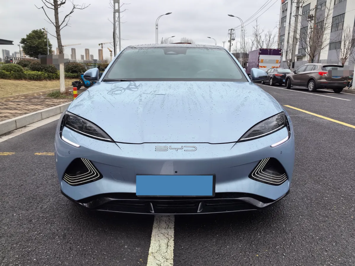 2022 MAXUS DaJia 5 BEV 70KWH,autocango,china used car exporter,china ev exporter,chinese used car exporter,chinese used ev exporter