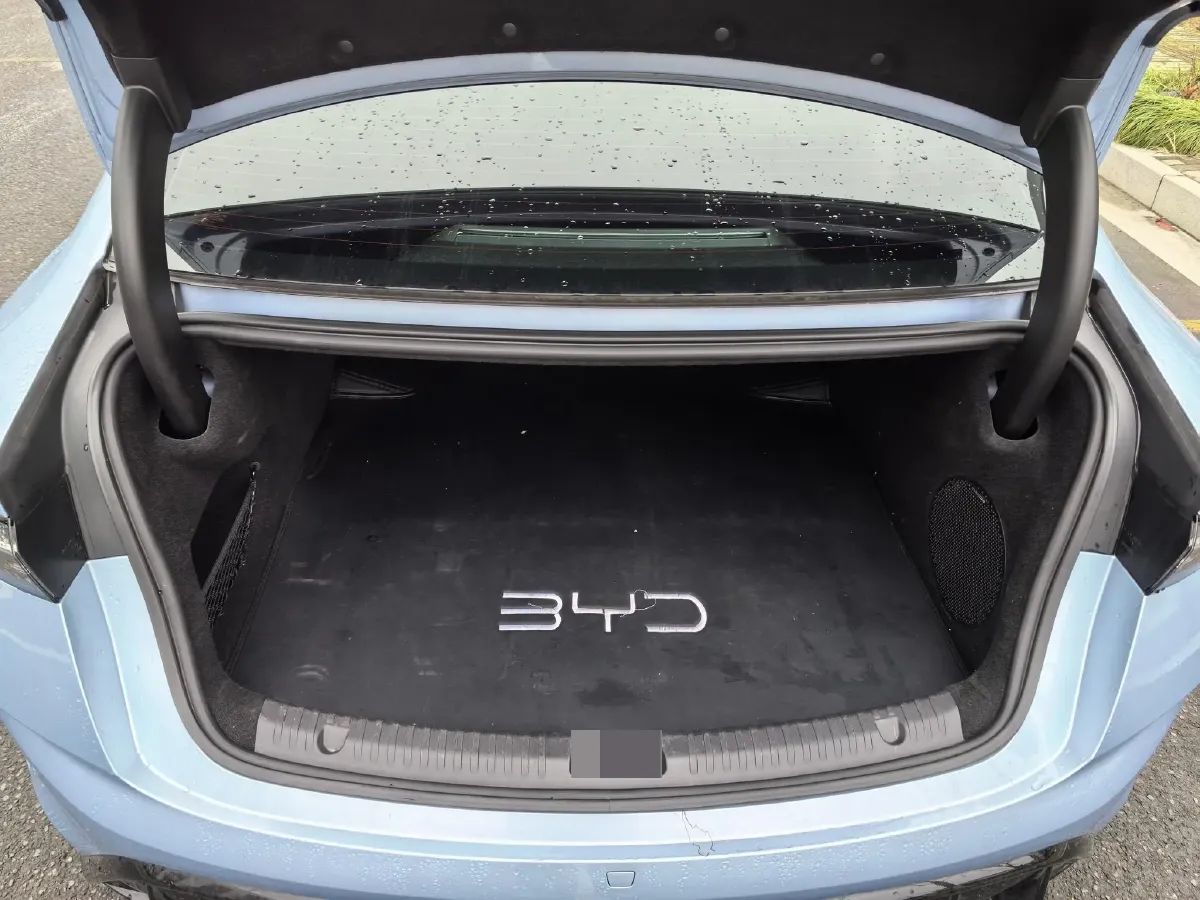 2022 MAXUS DaJia 5 BEV 70KWH,autocango,china used car exporter,china ev exporter,chinese used car exporter,chinese used ev exporter