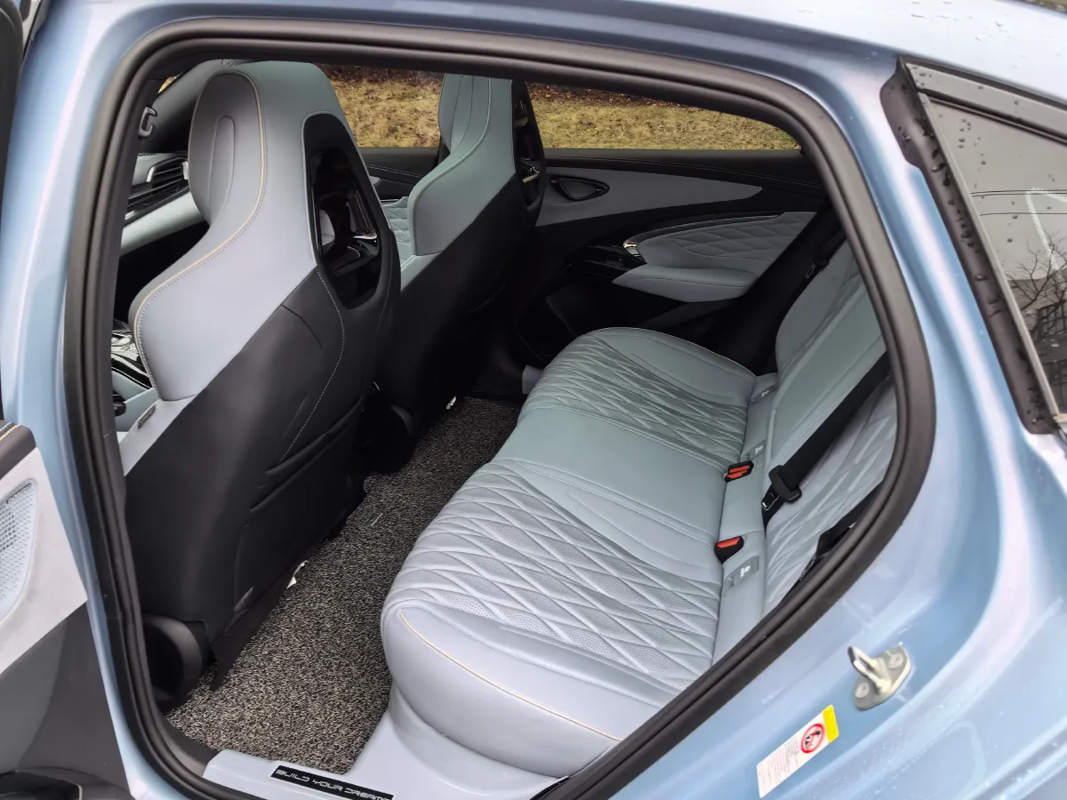 2022 MAXUS DaJia 5 BEV 70KWH,autocango,china used car exporter,china ev exporter,chinese used car exporter,chinese used ev exporter