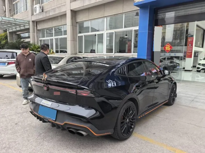 2025 ChangAn UNI-V 2.0T 245HP L4 8AT,autocango,china used car exporter,china ev exporter,chinese used car exporter,chinese used ev exporter