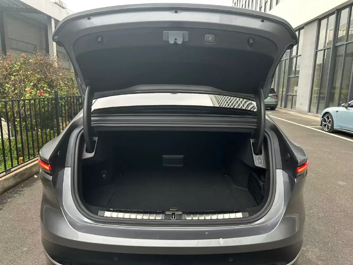 2025 NIO ET9 BEV 100KWH,autocango,china used car exporter,china ev exporter,chinese used car exporter,chinese used ev exporter