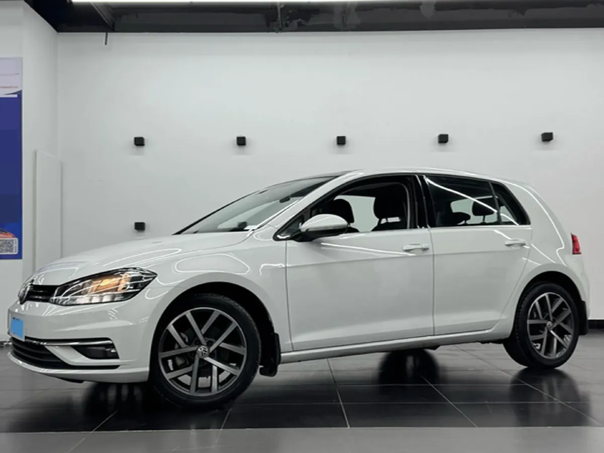 2020 Volkswagen Golf 1.2T 116HP L4 7DCT,autocango,china used car exporter,china ev exporter,chinese used car exporter,chinese used ev exporter