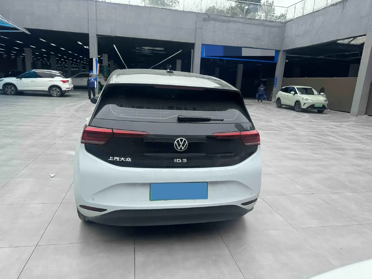 2023 Volkswagen ID.3 BEV 52.8KWH,autocango,china used car exporter,china ev exporter,chinese used car exporter,chinese used ev exporter