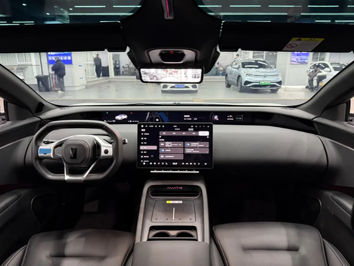 2025 Avatr 12 BEV 94.53KWH,autocango,china used car exporter,china ev exporter,chinese used car exporter,chinese used ev exporter