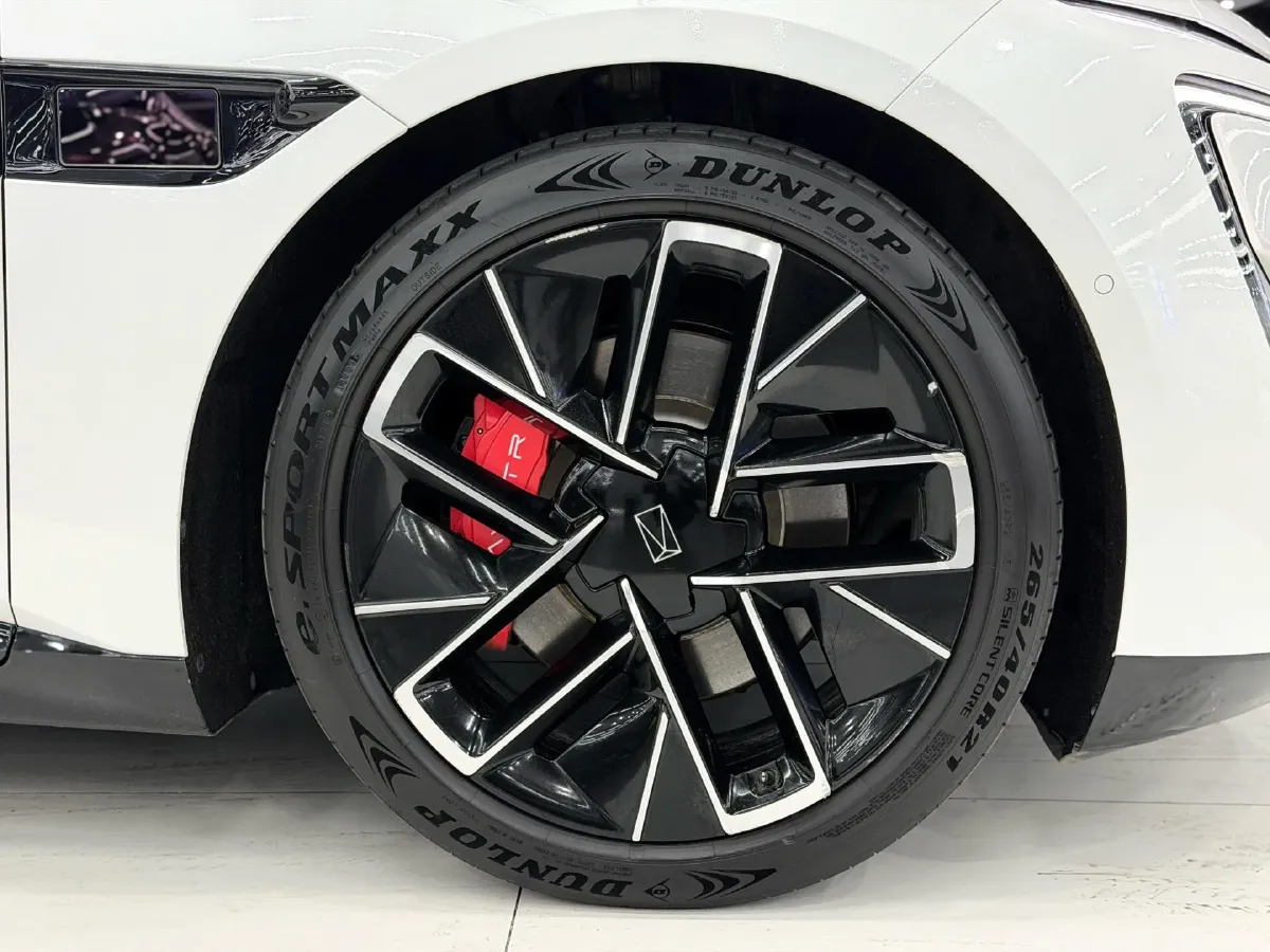 2025 Avatr 12 BEV 94.53KWH,autocango,china used car exporter,china ev exporter,chinese used car exporter,chinese used ev exporter