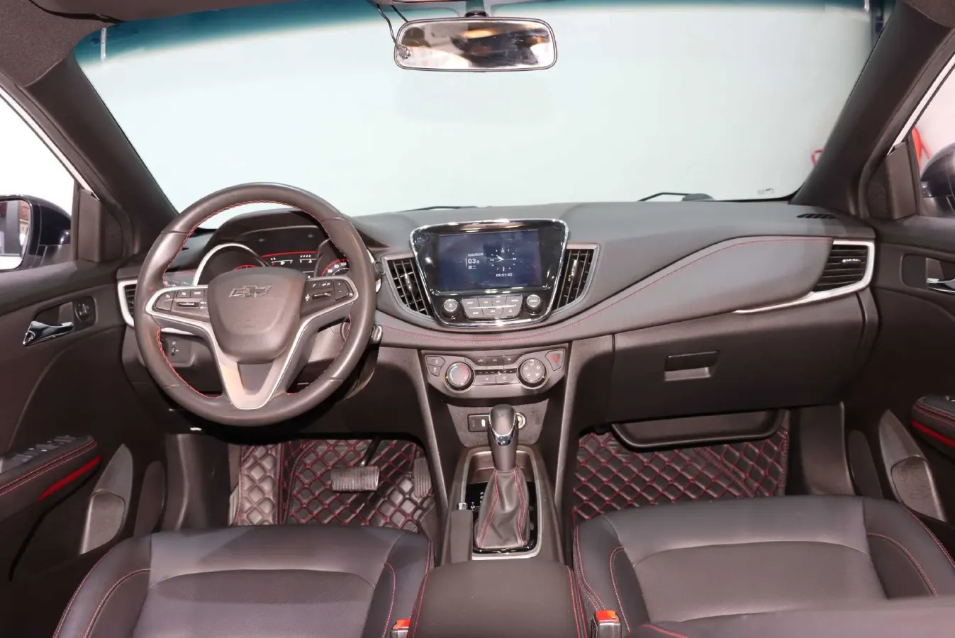 2022 Chevrolet Monza 1.3T 163HP L3 6AT,autocango,china used car exporter,china ev exporter,chinese used car exporter,chinese used ev exporter