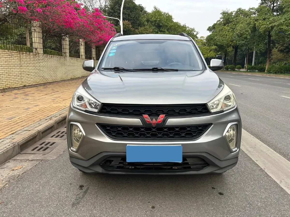2018 Foton XiangLing M 1.2L 86HP L4 5MT,autocango,china used car exporter,china ev exporter,chinese used car exporter,chinese used ev exporter
