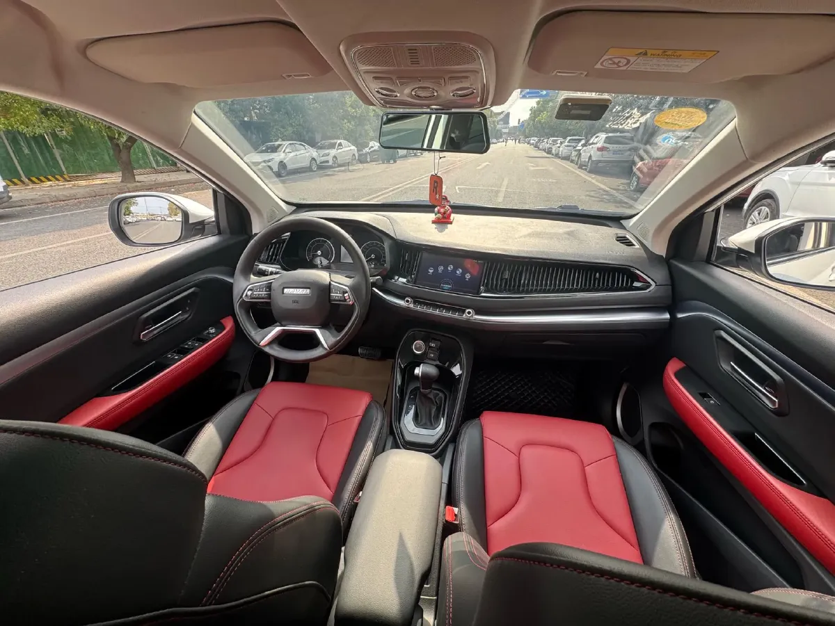 2018 Haval H2s 1.5T 150HP L4 7DCT,autocango,china used car exporter,china ev exporter,chinese used car exporter,chinese used ev exporter