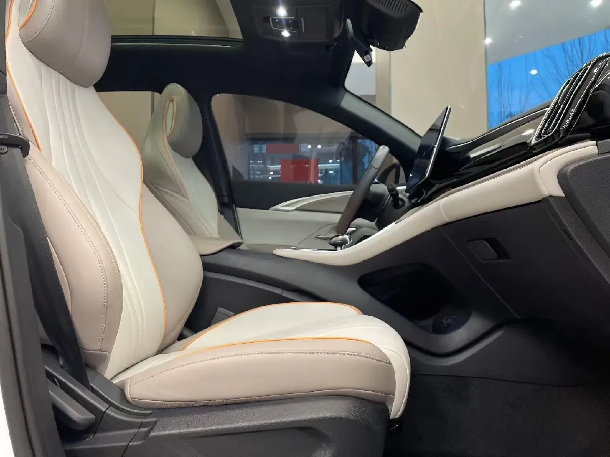 2024 BYD Song Pro 1.5L 110HP L4 E-CVT PHEV 18.3KWH,autocango,china used car exporter,china ev exporter,chinese used car exporter,chinese used ev exporter