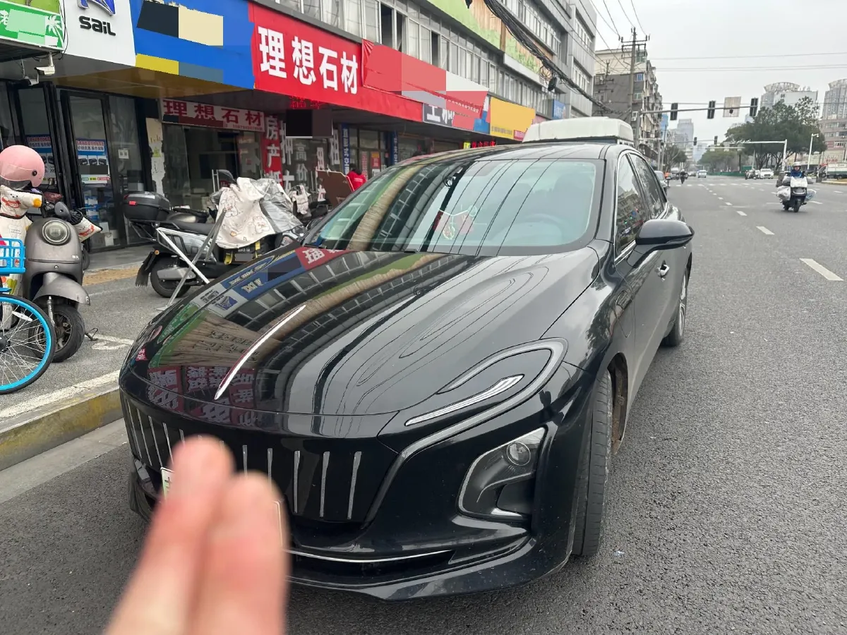 2024 HongQi E-QM5 BEV 72KWH,autocango,china used car exporter,china ev exporter,chinese used car exporter,chinese used ev exporter