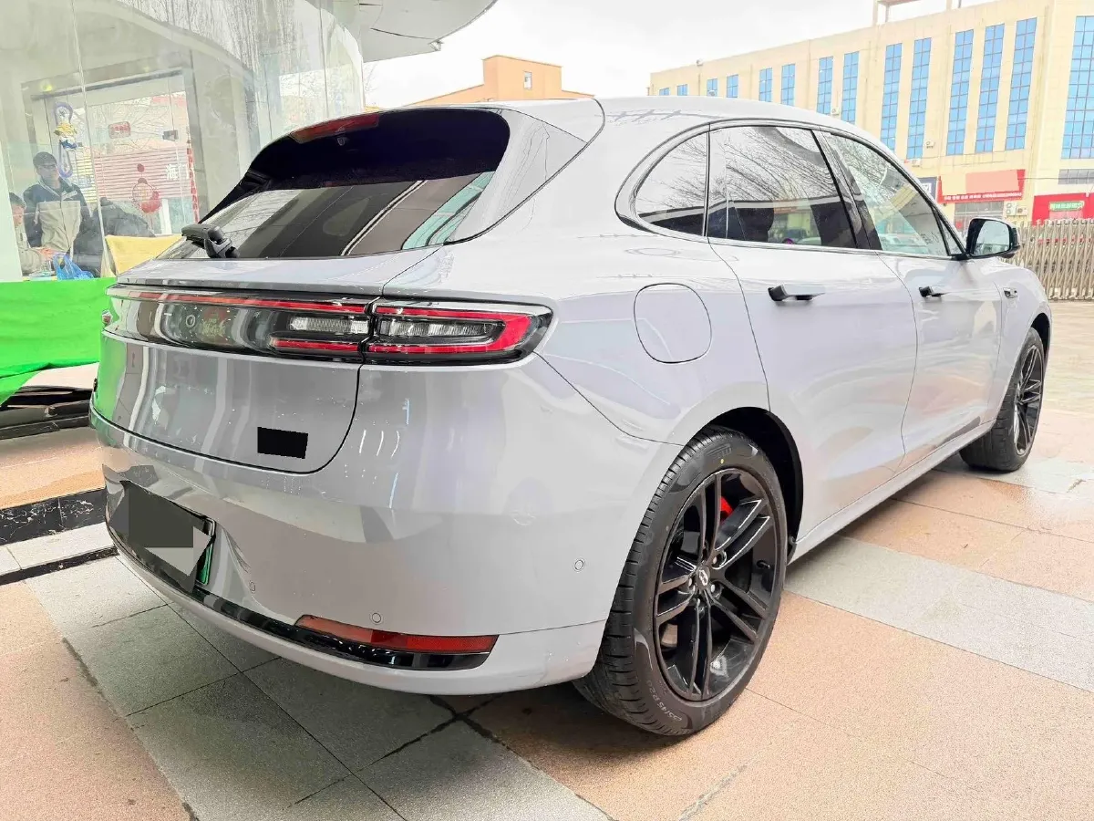 2025 AITO AITO M5 1.5T 152HP L4 REEV 42KWH,autocango,china used car exporter,china ev exporter,chinese used car exporter,chinese used ev exporter