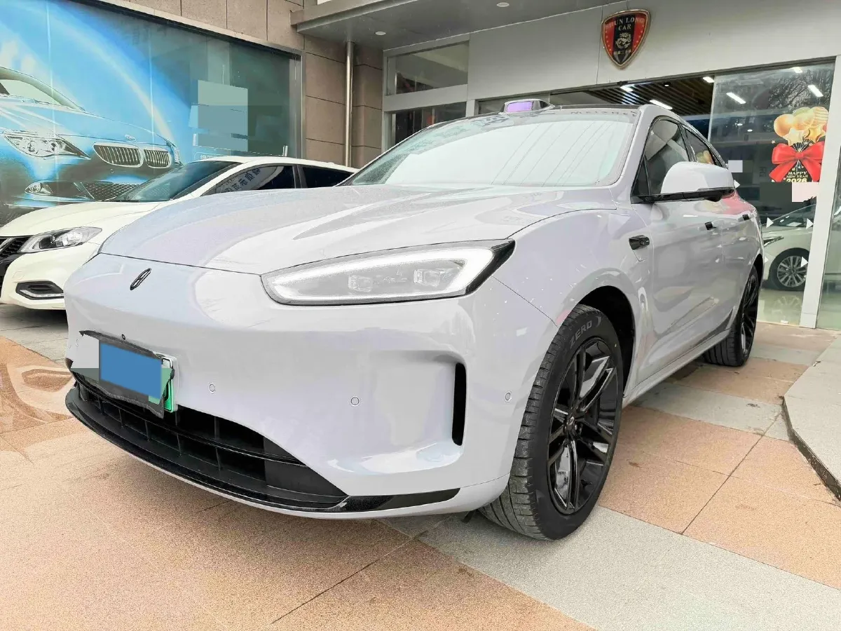 2025 AITO AITO M5 1.5T 152HP L4 REEV 42KWH,autocango,china used car exporter,china ev exporter,chinese used car exporter,chinese used ev exporter