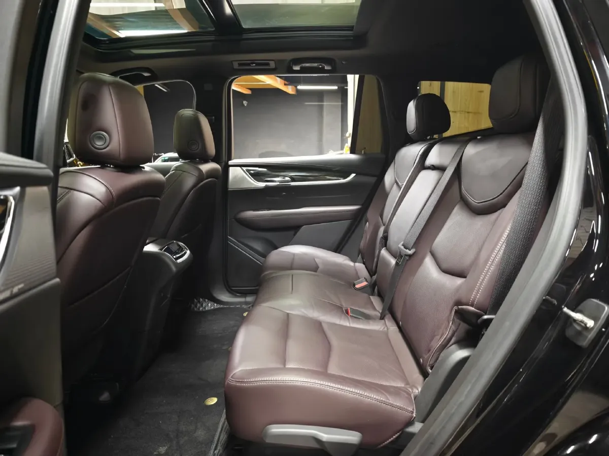 2020 Cadillac XT6 2.0T 237HP L4 9AT,autocango,china used car exporter,china ev exporter,chinese used car exporter,chinese used ev exporter