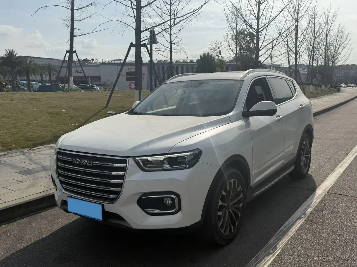 2019 Haval H6 1.5T 169HP L4 7DCT,autocango,china used car exporter,china ev exporter,chinese used car exporter,chinese used ev exporter
