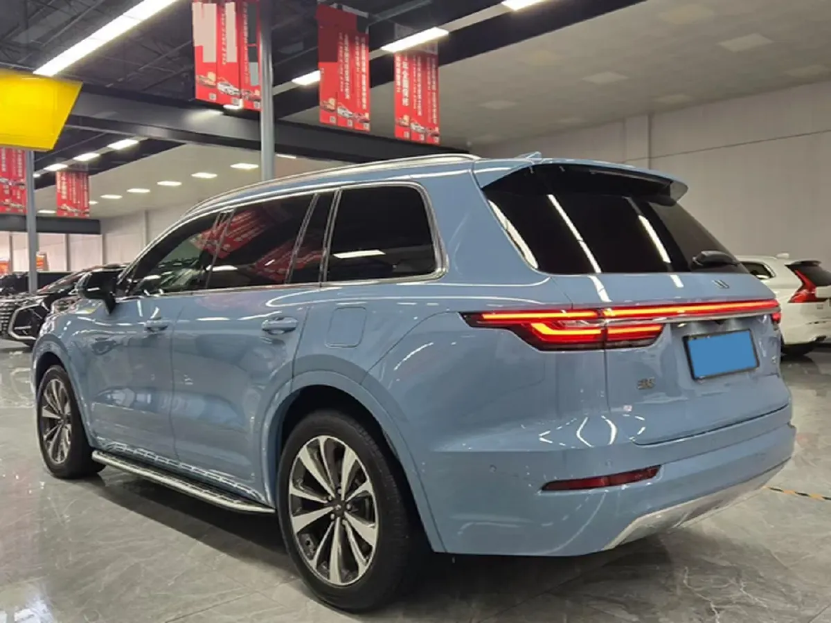 2021 Li ONE Range Extended 131HP REEV 40.5KWH,autocango,china used car exporter,china ev exporter,chinese used car exporter,chinese used ev exporter