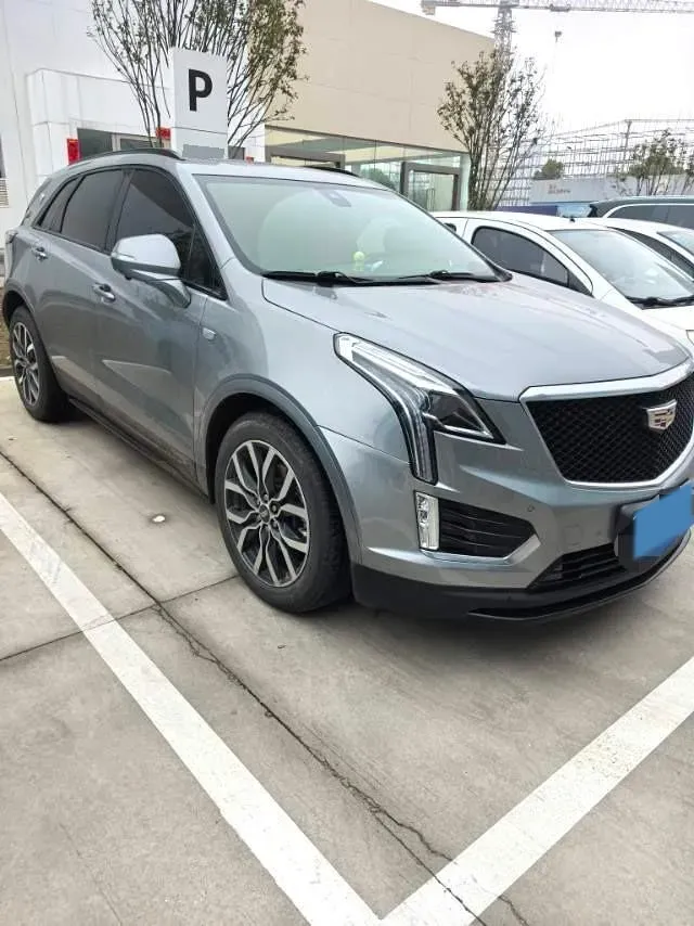 2022 Cadillac XT5 2.0T 237HP L4 9AT,autocango,china used car exporter,china ev exporter,chinese used car exporter,chinese used ev exporter