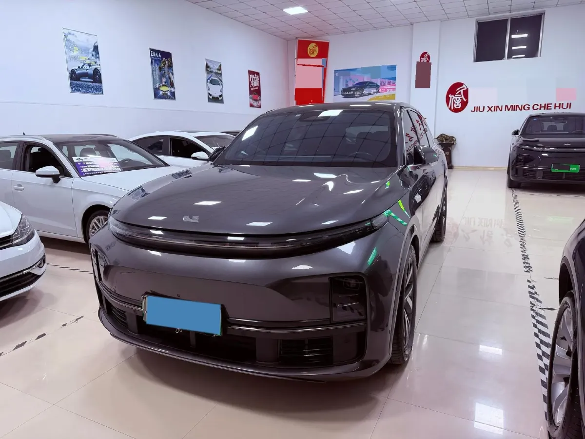 2023 Li L7 Range Extended 154HP REEV 40.9KWH,autocango,china used car exporter,china ev exporter,chinese used car exporter,chinese used ev exporter