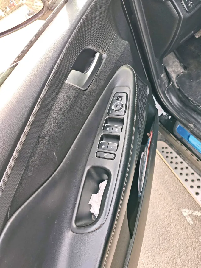 2019 Hyundai Santafe 2.0T 240HP L4 8AT,autocango,china used car exporter,china ev exporter,chinese used car exporter,chinese used ev exporter