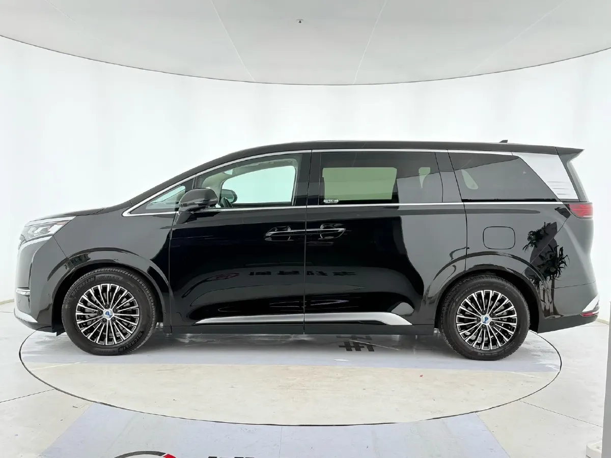 2022 Mercedes-Benz GLC Class 2.0T 197HP L4 9AT,autocango,china used car exporter,china ev exporter,chinese used car exporter,chinese used ev exporter