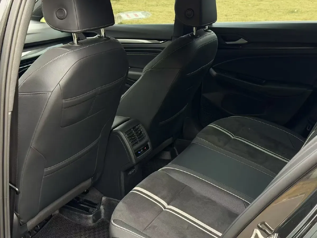 2021 Volkswagen Golf 1.4T 150HP L4 7DCT,autocango,china used car exporter,china ev exporter,chinese used car exporter,chinese used ev exporter