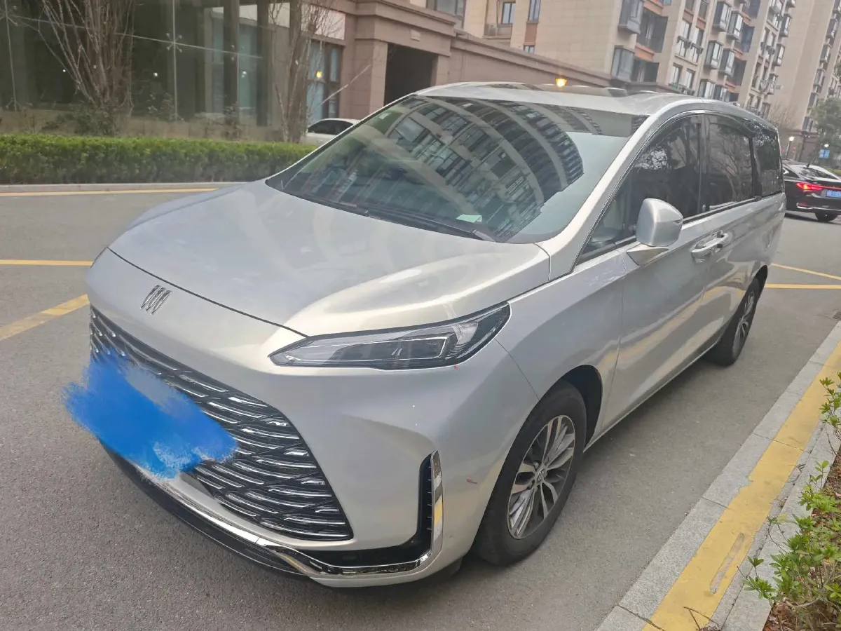 2025 Buick GL8 2.0T 237HP L4 9AT,autocango,china used car exporter,china ev exporter,chinese used car exporter,chinese used ev exporter