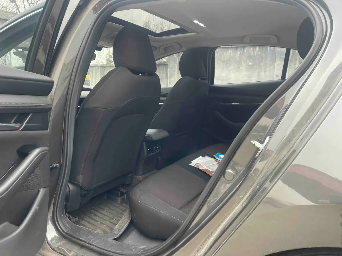 2021 Mazda 3 Axela 2.0L 158HP L4 6AT,autocango,china used car exporter,china ev exporter,chinese used car exporter,chinese used ev exporter