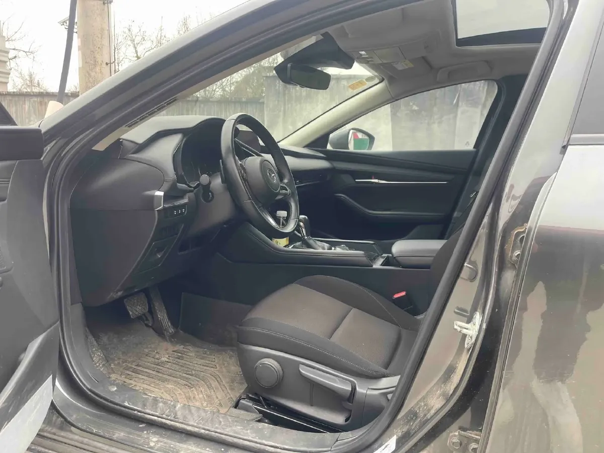 2021 Mazda 3 Axela 2.0L 158HP L4 6AT,autocango,china used car exporter,china ev exporter,chinese used car exporter,chinese used ev exporter