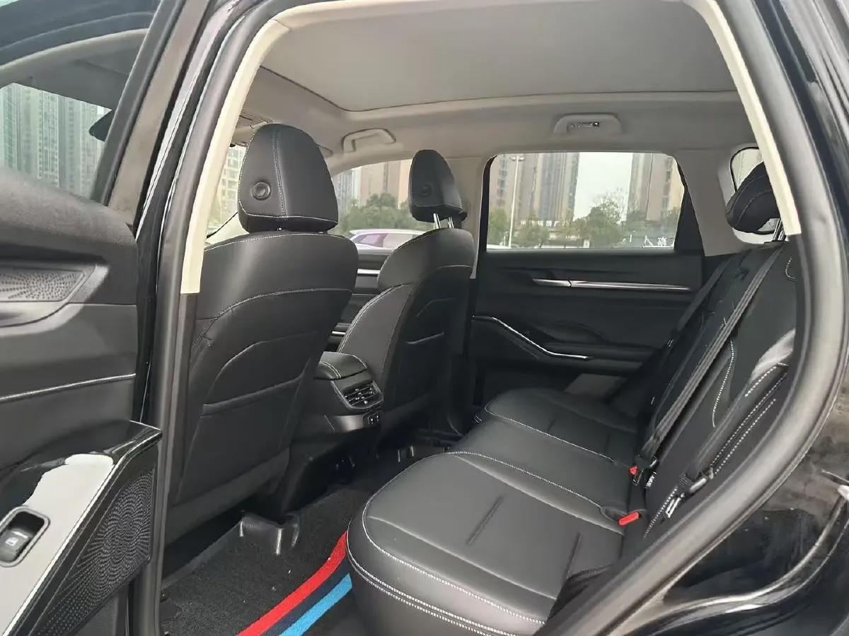 2021 Haval H6 2.0T 211HP L4 7DCT,autocango,china used car exporter,china ev exporter,chinese used car exporter,chinese used ev exporter