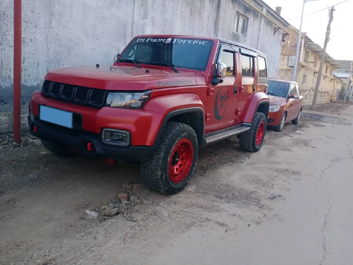 2021 Beijing BJ40 2.0T 163HP L4 8AT,autocango,china used car exporter,china ev exporter,chinese used car exporter,chinese used ev exporter