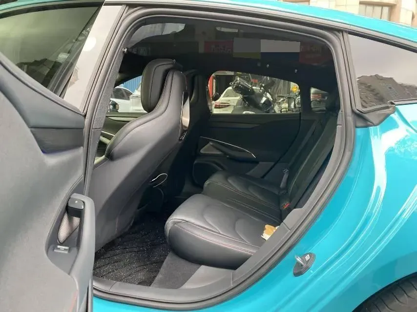 2024 MI SU7 BEV 73.6KWH,autocango,china used car exporter,china ev exporter,chinese used car exporter,chinese used ev exporter