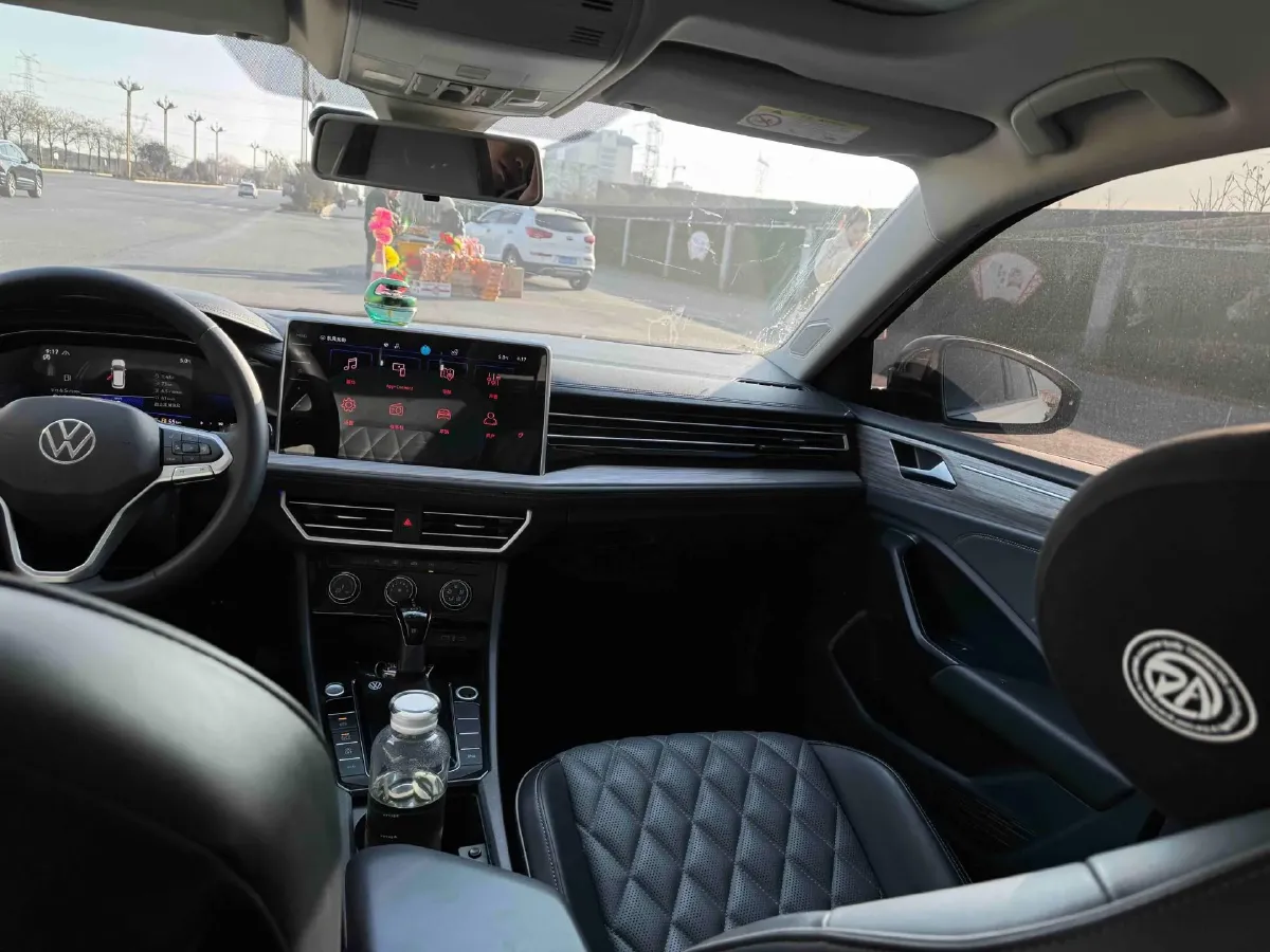 2023 Volkswagen Sagitar 1.5T 160HP L4 7DCT,autocango,china used car exporter,china ev exporter,chinese used car exporter,chinese used ev exporter