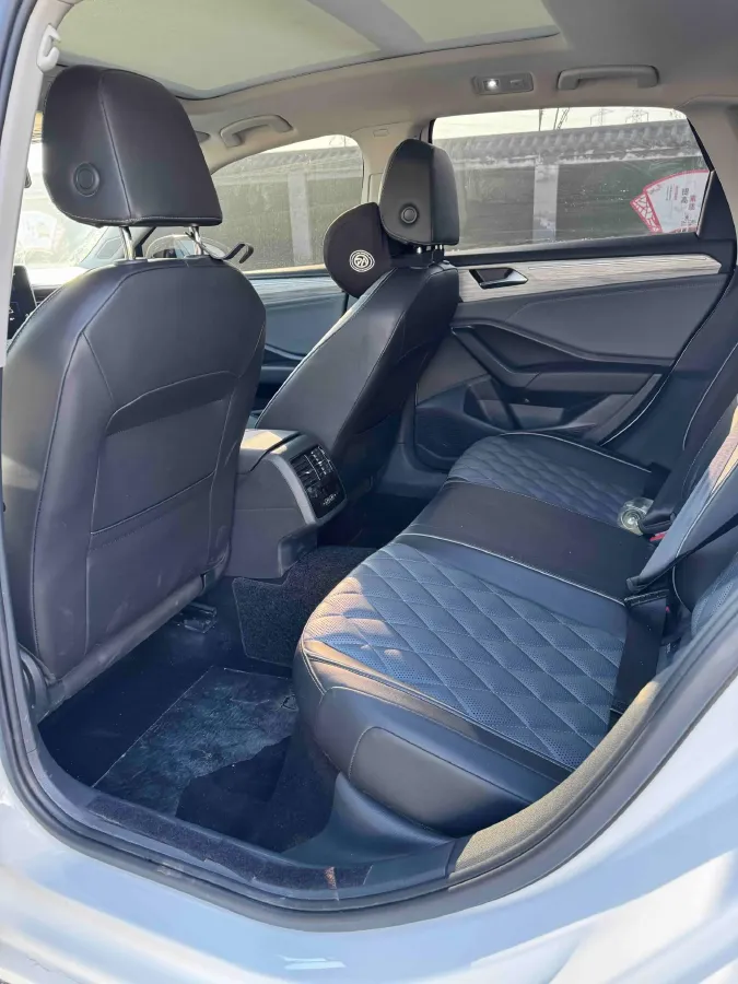 2023 Volkswagen Sagitar 1.5T 160HP L4 7DCT,autocango,china used car exporter,china ev exporter,chinese used car exporter,chinese used ev exporter