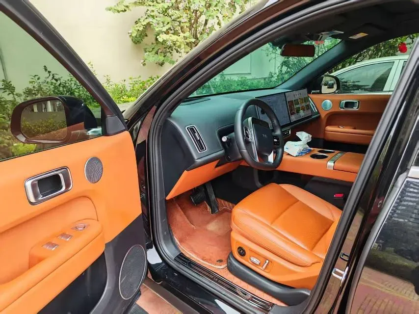 2024 Li L6 Range Extended 154HP L4 REEV 36.8KWH,autocango,china used car exporter,china ev exporter,chinese used car exporter,chinese used ev exporter