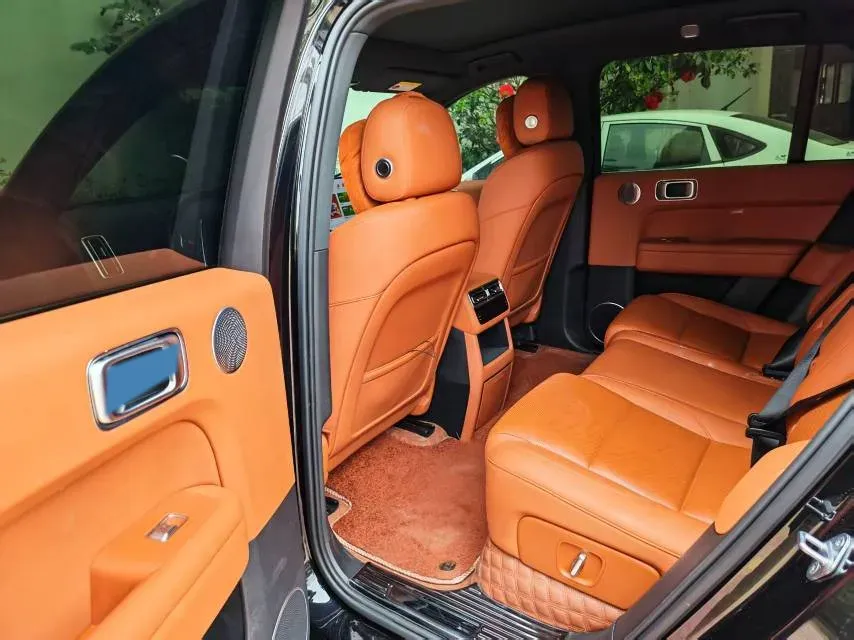 2024 Li L6 Range Extended 154HP L4 REEV 36.8KWH,autocango,china used car exporter,china ev exporter,chinese used car exporter,chinese used ev exporter