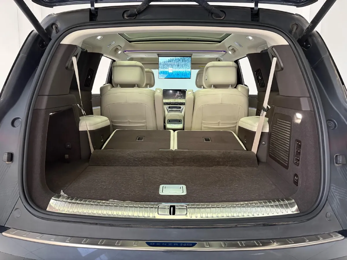 2026 Denza DenzaN9 2.0T 207HP L4 E-CVT PHEV,autocango,china used car exporter,china ev exporter,chinese used car exporter,chinese used ev exporter