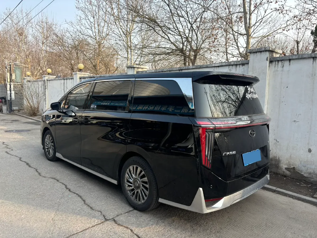 2024 GAC Trumpchi M8 2.0T 252HP L4 8AT,autocango,china used car exporter,china ev exporter,chinese used car exporter,chinese used ev exporter