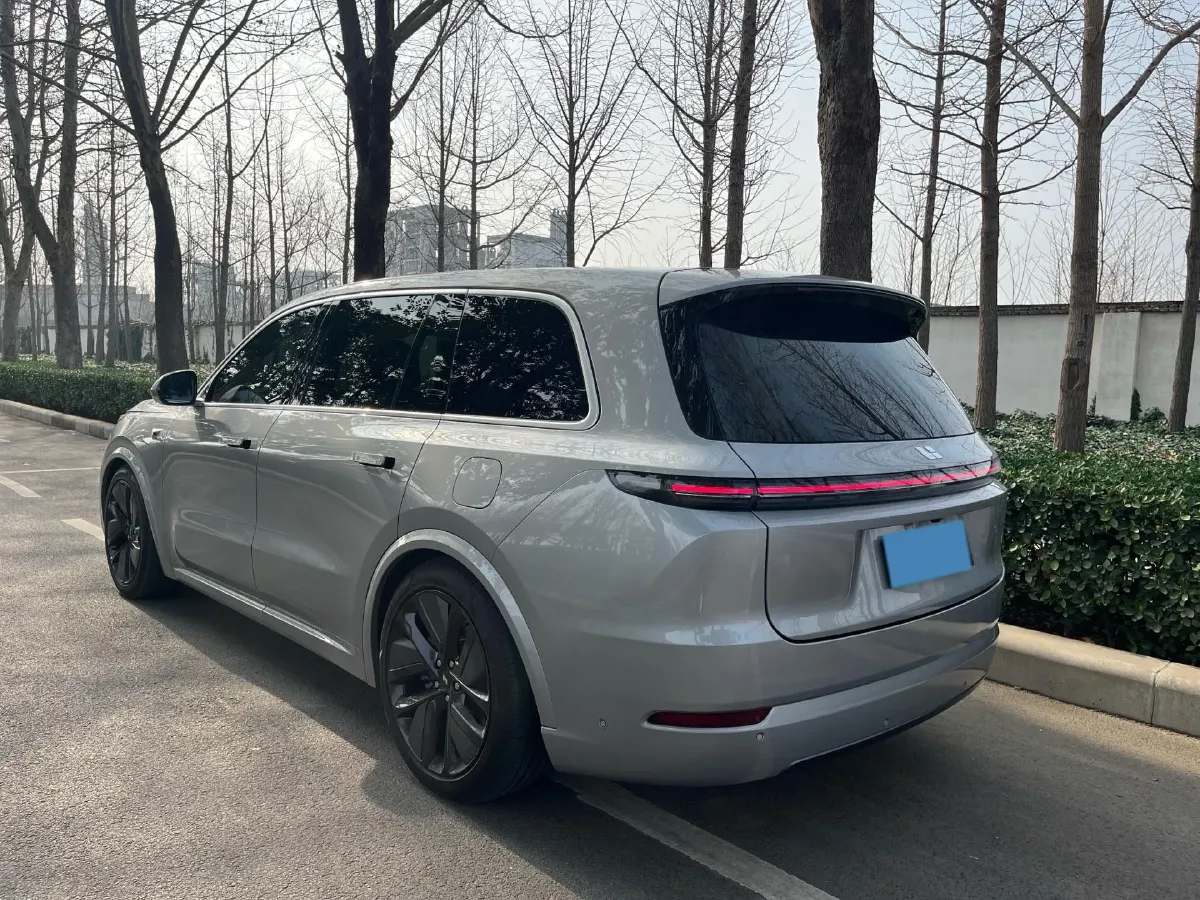 2022 Li L9 Range Extended 154HP REEV 42.6KWH,autocango,china used car exporter,china ev exporter,chinese used car exporter,chinese used ev exporter