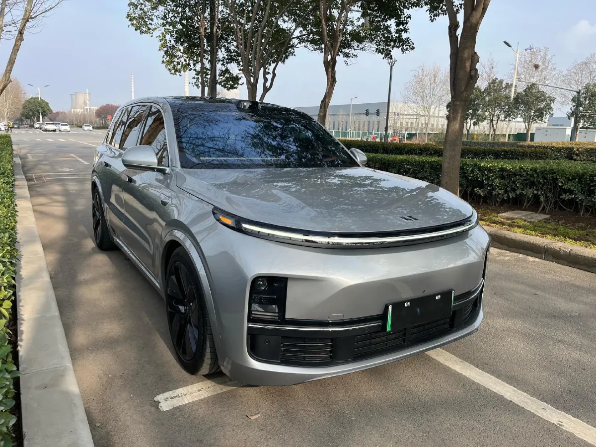 2022 Li L9 Range Extended 154HP REEV 42.6KWH,autocango,china used car exporter,china ev exporter,chinese used car exporter,chinese used ev exporter