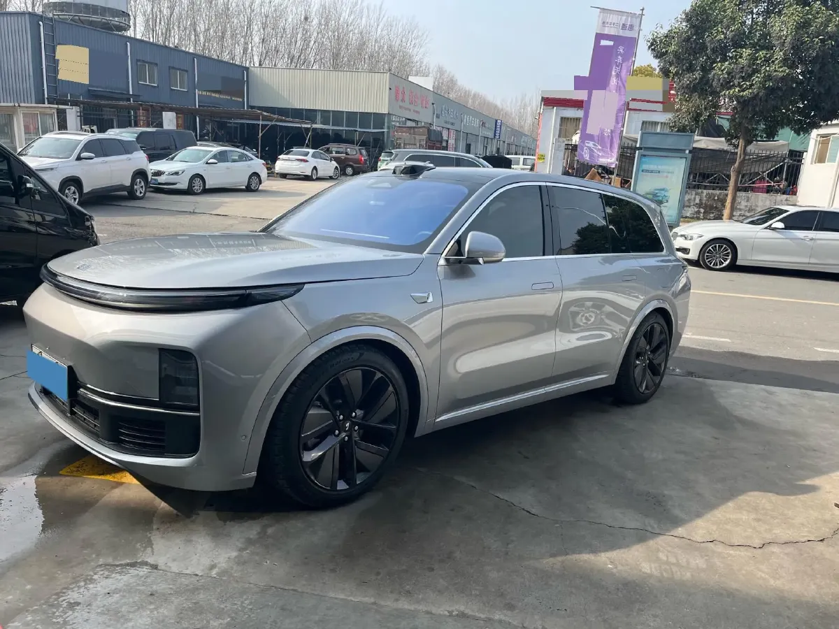 2022 Li L9 Range Extended 154HP REEV 42.6KWH,autocango,china used car exporter,china ev exporter,chinese used car exporter,chinese used ev exporter