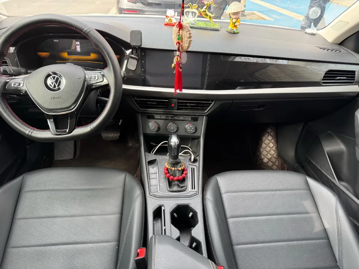 2021 Volkswagen Lavida 1.5L 113HP L4 6AT,autocango,china used car exporter,china ev exporter,chinese used car exporter,chinese used ev exporter