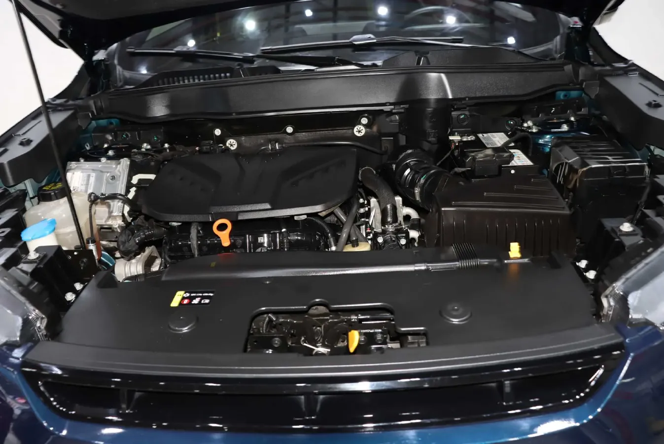 2022 Haval H6S 2.0T 211HP L4 7DCT,autocango,china used car exporter,china ev exporter,chinese used car exporter,chinese used ev exporter