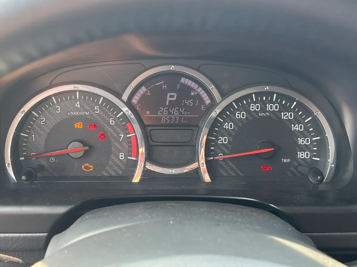 2015 Suzuki Jimny 1.3L 85HP L4 4AT,autocango,china used car exporter,china ev exporter,chinese used car exporter,chinese used ev exporter