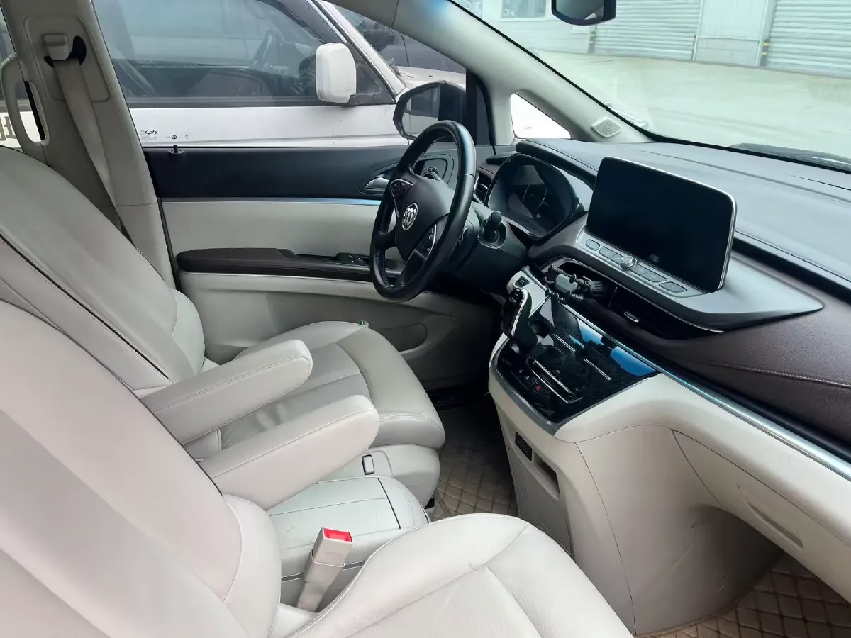 2021 Buick GL8 2.0T 237HP L4 9AT,autocango,china used car exporter,china ev exporter,chinese used car exporter,chinese used ev exporter