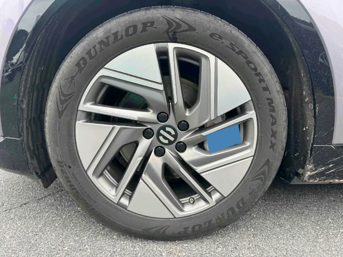 2023 HiPhi Y BEV 76.6KWH,autocango,china used car exporter,china ev exporter,chinese used car exporter,chinese used ev exporter