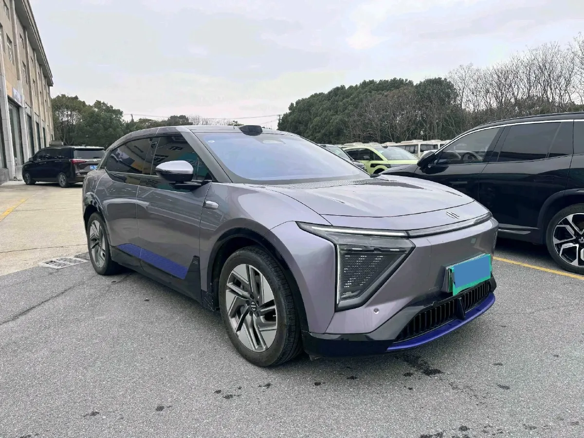 2023 HiPhi Y BEV 76.6KWH,autocango,china used car exporter,china ev exporter,chinese used car exporter,chinese used ev exporter