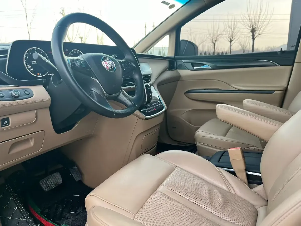 2021 Buick GL8 2.0T 237HP L4 9AT,autocango,china used car exporter,china ev exporter,chinese used car exporter,chinese used ev exporter