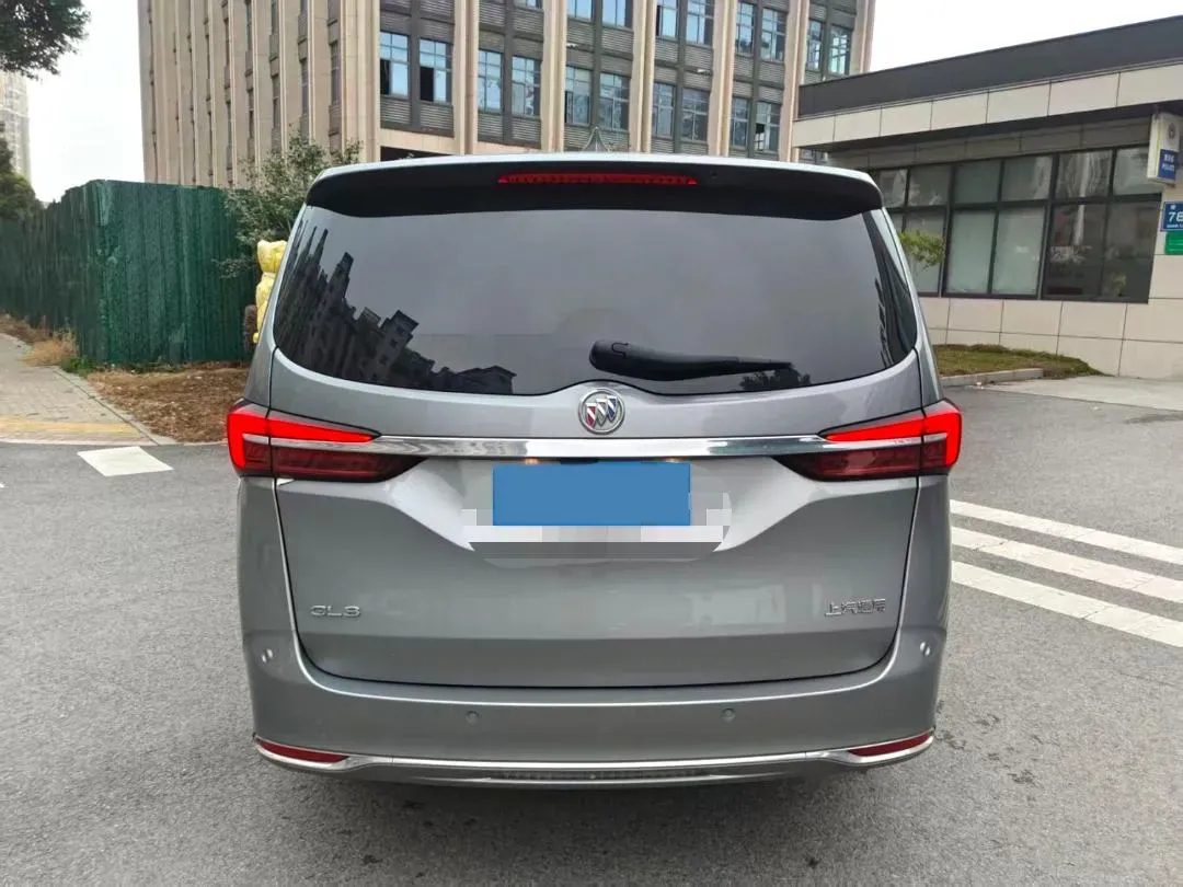 2023 Buick GL8 2.0T 237HP L4 9AT,autocango,china used car exporter,china ev exporter,chinese used car exporter,chinese used ev exporter