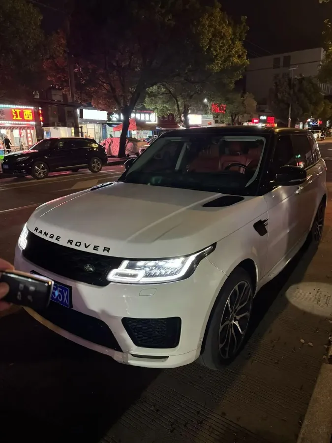 2022 Land Rover Range Rover Sport 3.0T 360HP L6 8AT,autocango,china used car exporter,china ev exporter,chinese used car exporter,chinese used ev exporter