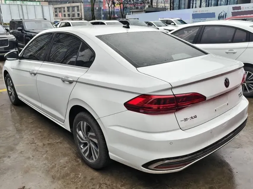 2024 Volkswagen Bora 1.2T 116HP L4 7DCT,autocango,china used car exporter,china ev exporter,chinese used car exporter,chinese used ev exporter